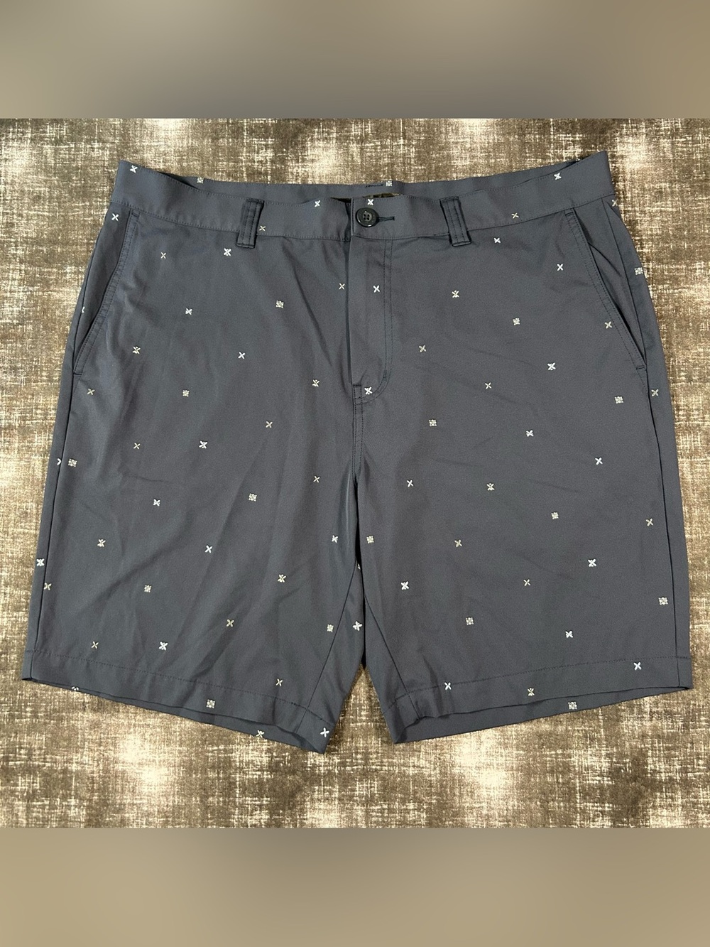 Travis Mathew Hybrid Golf Shorts Mens 38x8.5 Blue Total Eclipse Geometric Chino